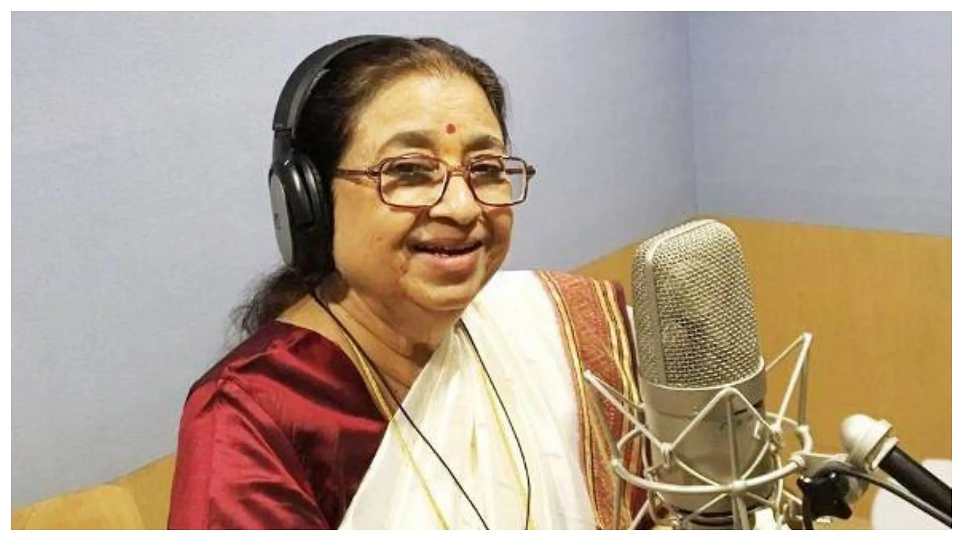 Usha Mangeshkar Birthday: Know About Singer Life Career Unknown Facts In  Hindi - Entertainment News: Amar Ujala - Usha Mangeshkar:गायिका नहीं तो  पेंटर होतीं उषा मंगेशकर, 'जय संतोषी मां' के गाने से