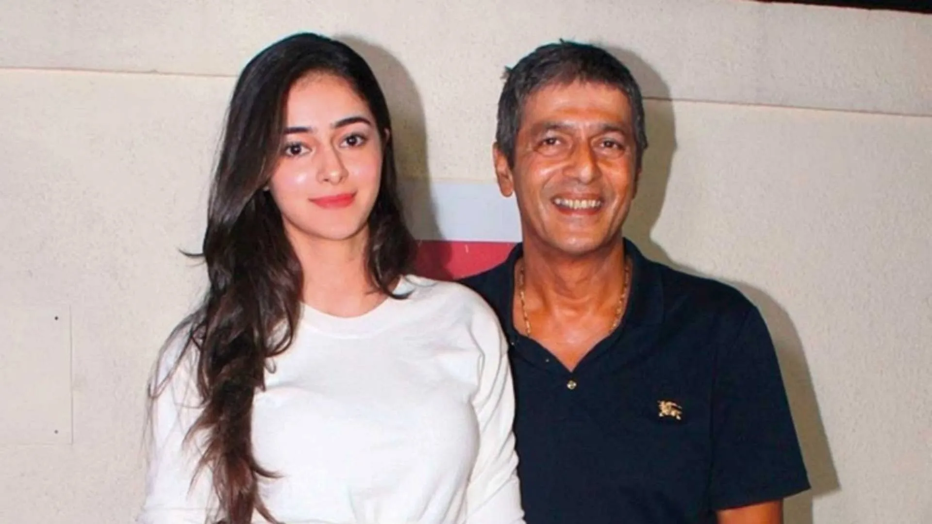 Ananya Panday Said Chunky Panday And Bhavana Pandey Always Insisted On Her  Getting A College Degree - Entertainment News: Amar Ujala - Ananya Panday:फिल्मों  में आने से पहले अनन्या की पढ़ाई पूरी