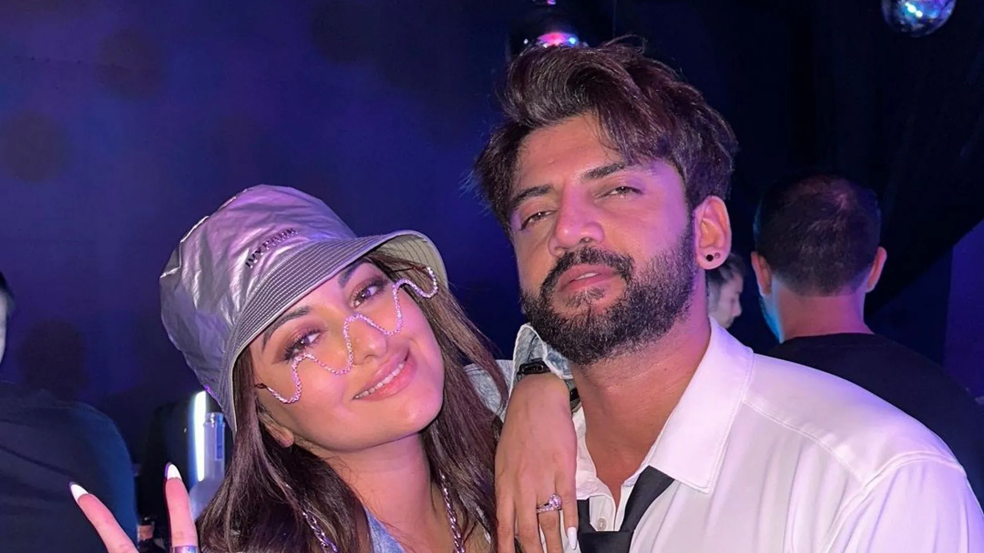 Sonakshi Sinha And Zaheer Iqbal Love Story Started From Sikandar Star  Salman Khan Party Deets Inside - Entertainment News: Amar Ujala - Sonakshi  Zaheer Love Story:वर्षों से एक-दूजे को डेट कर रहे