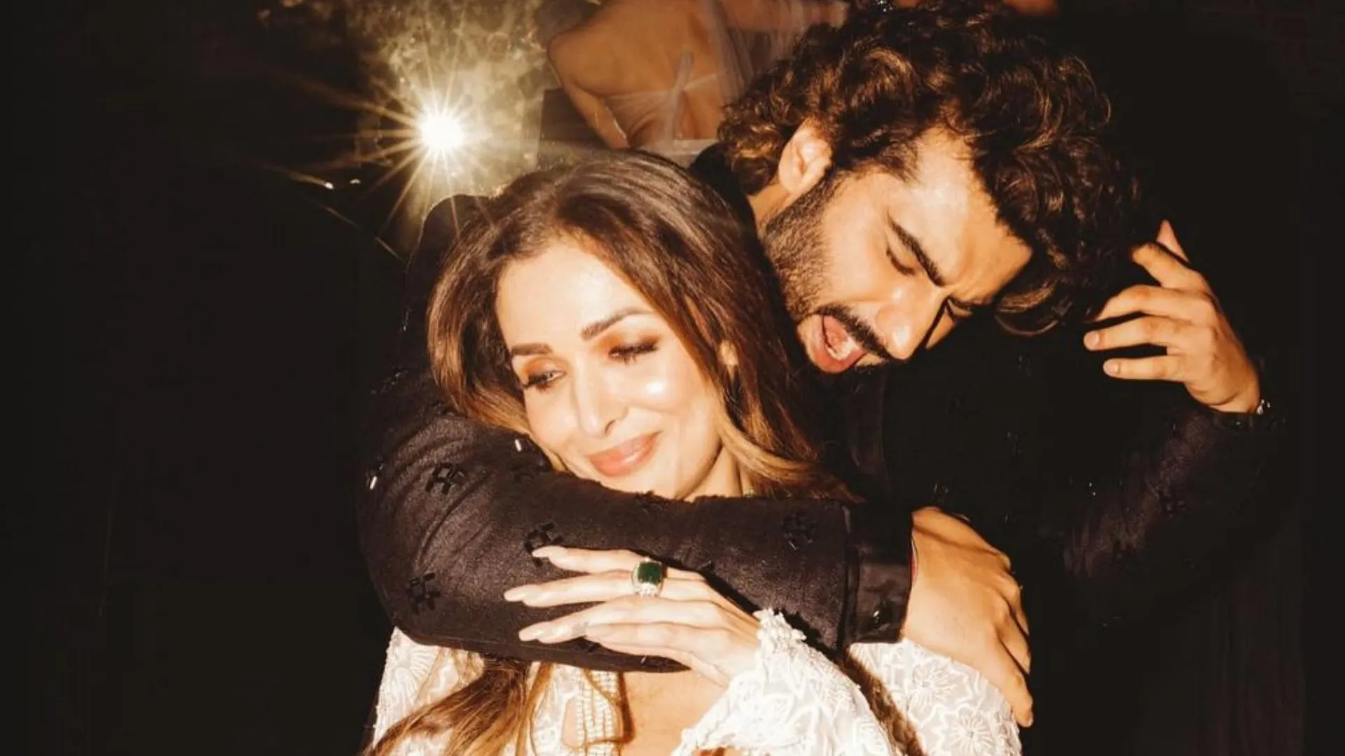 Malaika Arora Revealed Her Relationship Status Said This On A Social Media  Post - Entertainment News: Amar Ujala - Malaika Arora:मलाइका अरोड़ा ने  बताया अपना रिलेशनशिप स्टेटस, सोशल मीडिया पोस्ट पर ...