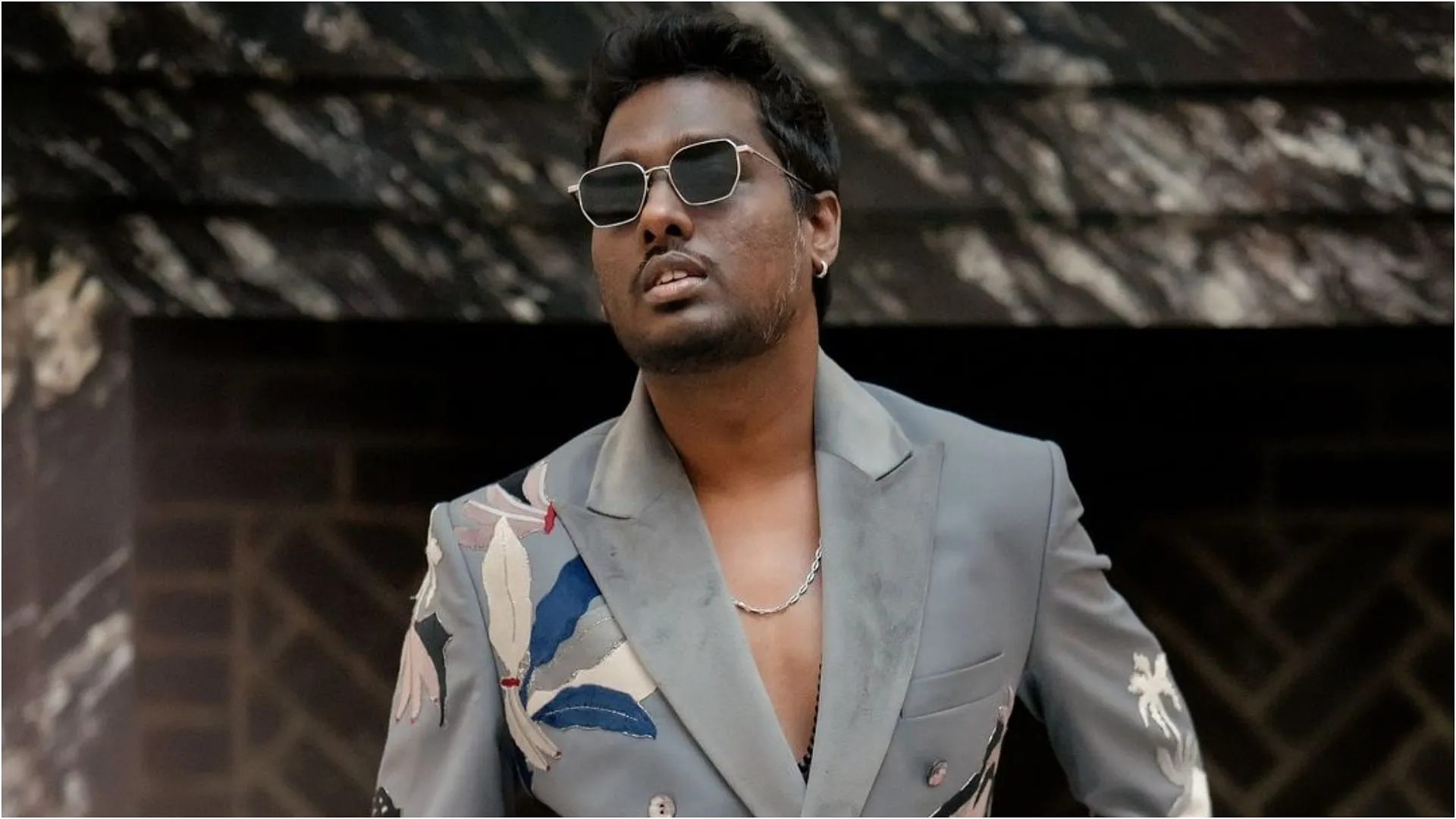 Atlee Kumar Birthday Special Story Date Of Birth Age Debut Movie Journey  Fees And Net Worth - Entertainment News: Amar Ujala - Atlee Kumar:37 की  उम्र में एटली कुमार के पास करोड़ों