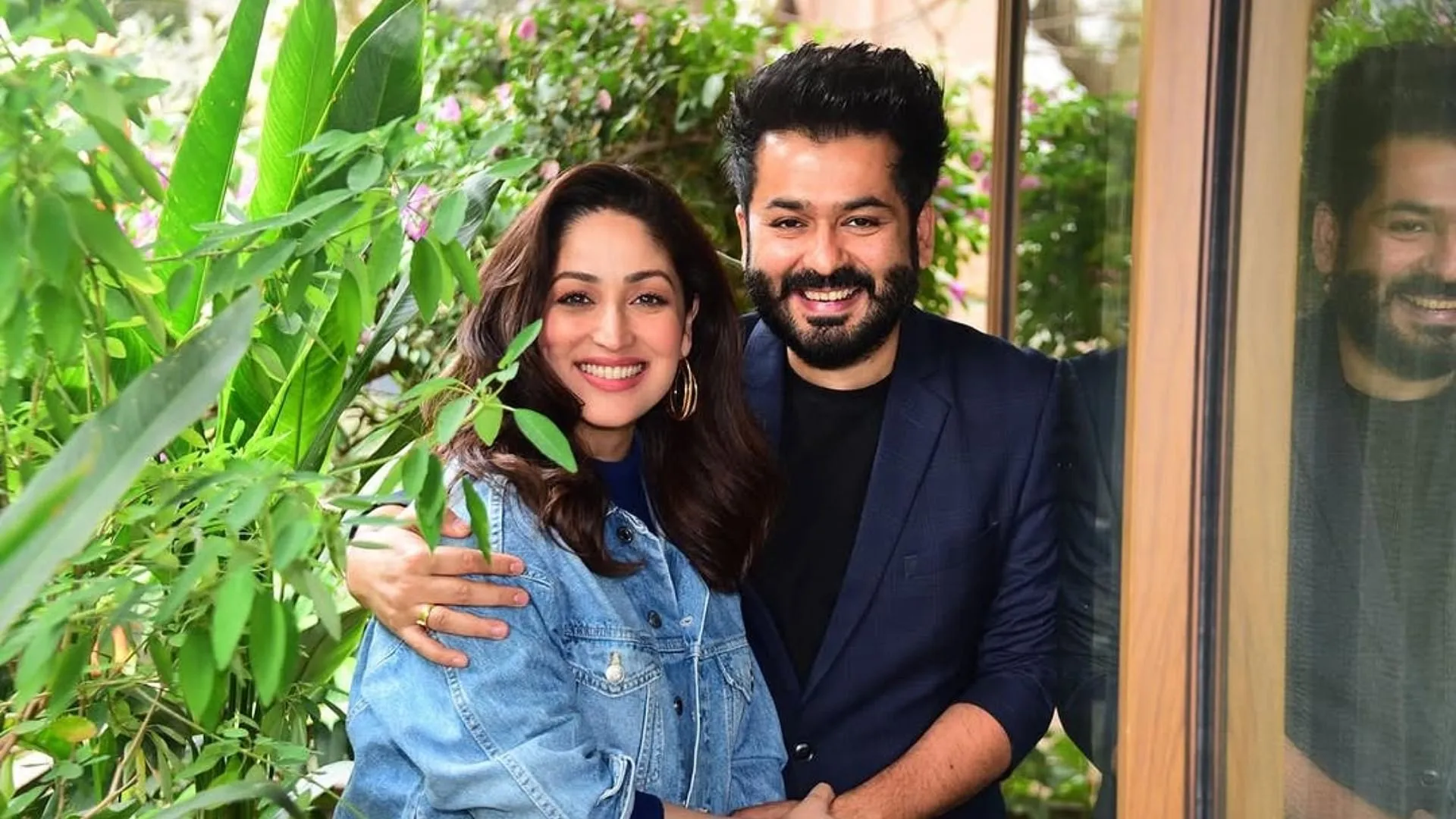 Yami Gautam At Golden Temple Along With Their Son Vedavid Husband Aditya  Dhar Seek Blessings With Sanjay Dutt - Entertainment News: Amar Ujala - Yami  Gautam Golden Temple:बेटे के साथ गोल्डन टेंपल