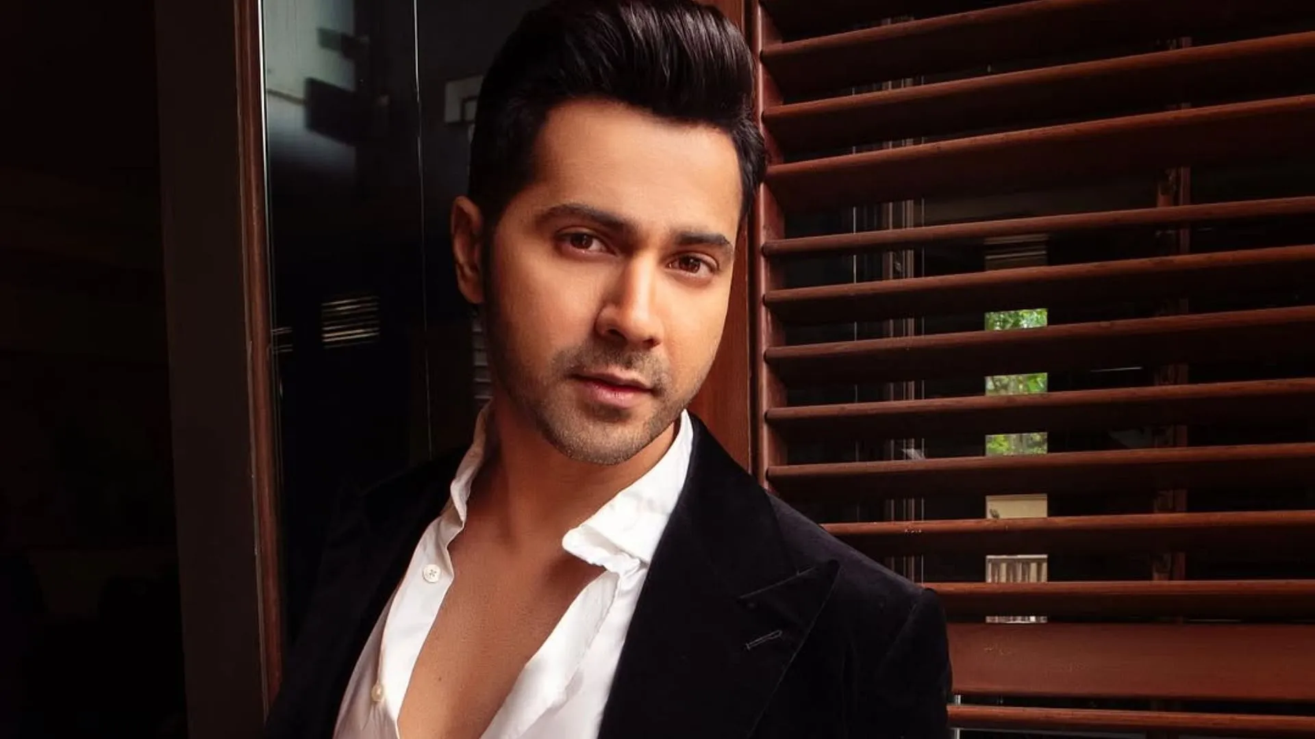 When Varun Dhawan Rejected Shraddha Kapoor Love in Childhood Was Beaten Up  By Three Boys Know This Story - Entertainment News: Amar Ujala - Varun  Dhawan:जब वरुण धवन ने ठुकाराया श्रद्धा कपूर
