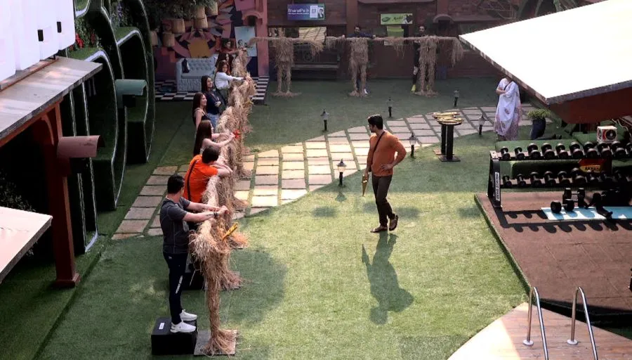 Bigg Boss-13, Day-54: सिद्धार्थ शुक्ला और रश्मि देसाई ने बिग बॉस में अपने शो ‘दिल से दिल तक’ वाला रोमांस रिक्रिएट किया