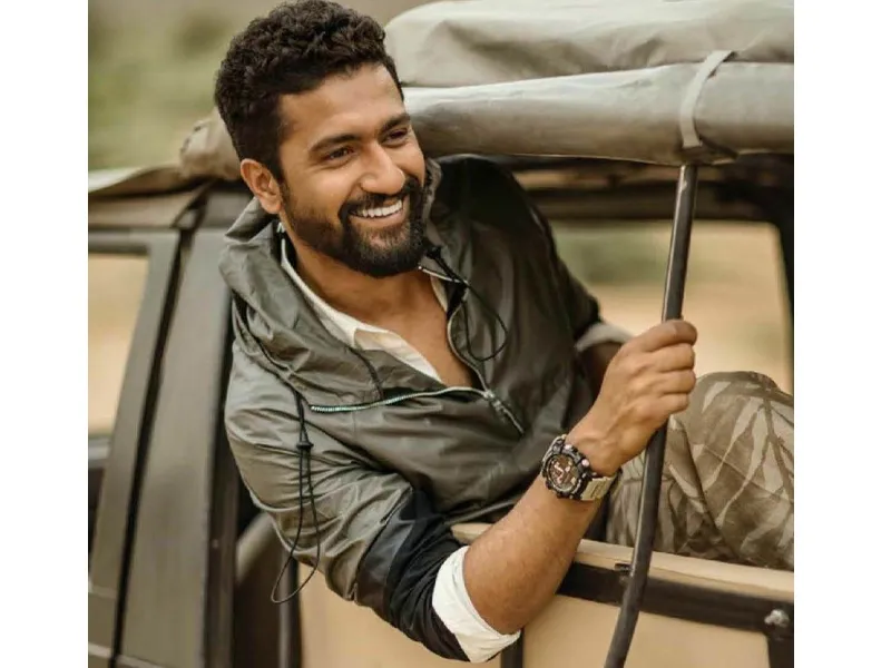 Vicky Kaushal / एक्ट‍िंग के जुनून में छोड़ दी थी इंजीनि‍यरिंग, कभी चॉल में रहते थे विक्की