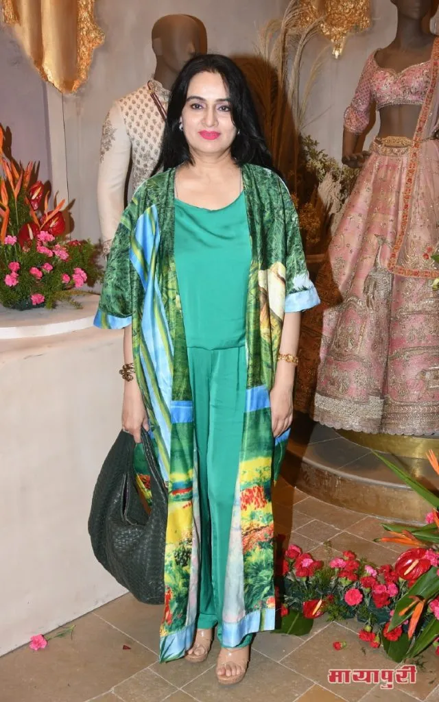  Padmini Kolhapure