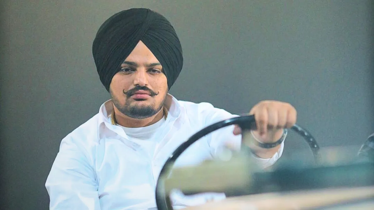 Sidhu MooseWala Death Anniversary: मूसेवाला मर्डर के एक साल पूरे , बेटे को  यादकर मां का हुआ बुरा हाल