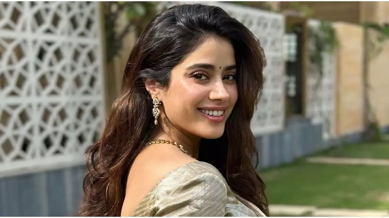 Janhvi Kapoor ने अपने लव लाइफ के बारें में खुलासा किया | Janhvi Kapoor  revealed about her love life, जान्हवी कपूर ने अपने लव लाइफ के बारें में  खुलासा किया