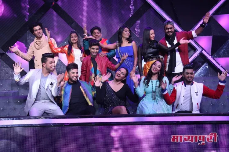 Sonakshi Sinha, Maniesh Paul with Indian Idol 10 Contestants