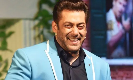 सलमान खान ने खुद को किया आइसोलेट, ड्राइवर और घर के दो स्टाफों की रिपोर्ट आई थी कोरोना पॉजिटिव