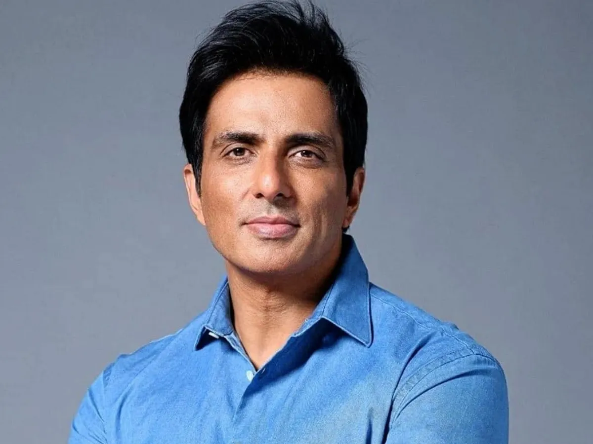 Sonu Sood Promises To Help Those In Need If COVID-19 Makes A Comeback