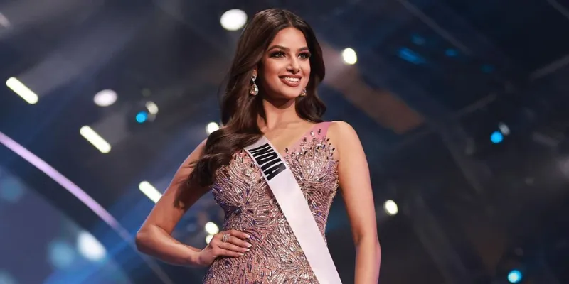 India's Harnaaz Sandhu crowned Miss Universe 2021 | YourStory