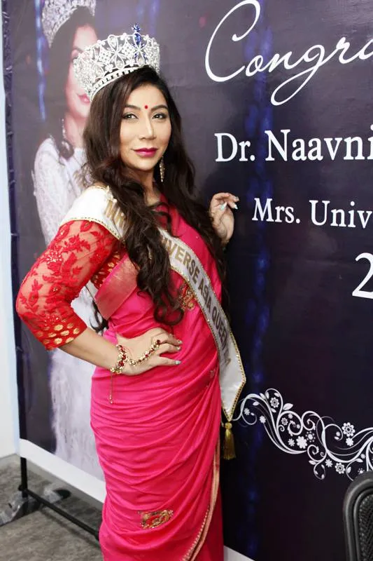 ब्यूटी पेजेंट जीतकर मुंबई लौटीं डॉ. नवनिधि के वाधवा का हुआ भव्य स्वागत