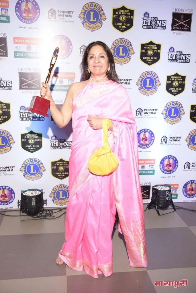 मुंबई में हुए लोइन अवॉर्डस 2019 शामिल हुए बॉलीवुड और टीवी के सितारे