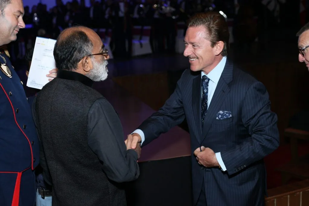 Mr Shri K.J. Alphons, Andreas Baum