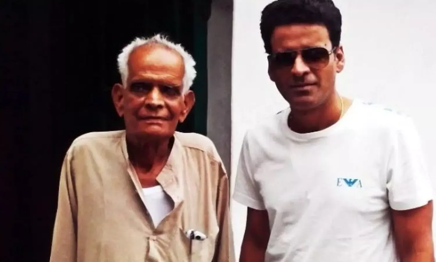 Manoj Bajpayee Father Death: Bollywood actor Manoj Bajpayee's father passed  away today at the age of 83 in a Delhi hospital | Manoj Bajpayee Father  Death: मनोज वाजपेयी के पिता का 83