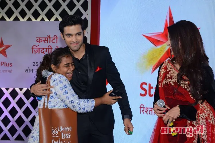 Parth Samthaan with a fan during the promotions of Kasautii Zindagi Kay