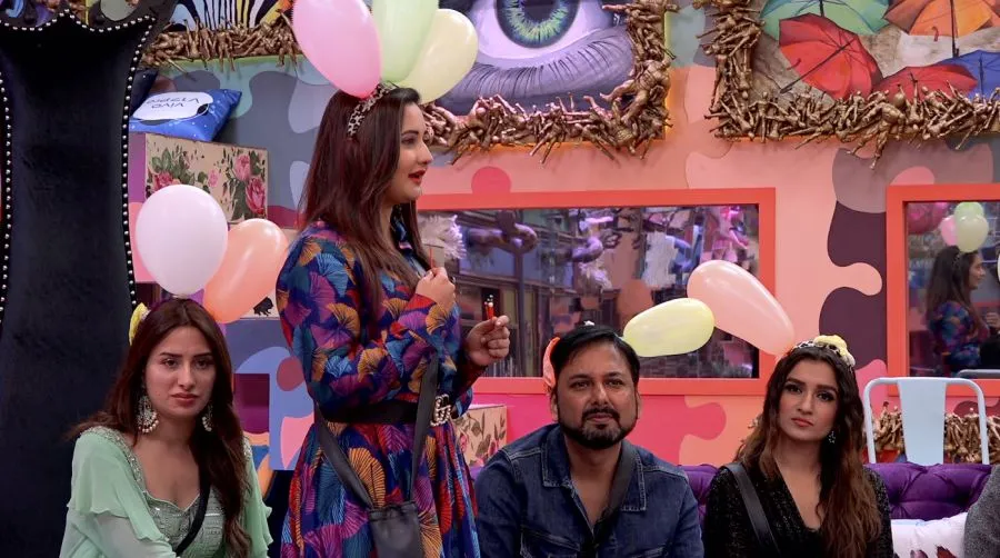 Bigg Boss-13, Day-7: लग्जरी बजट आइटम या परिवार वालों के खत में से किस एक को चुनेंगे कंटेस्टेंट्स ?