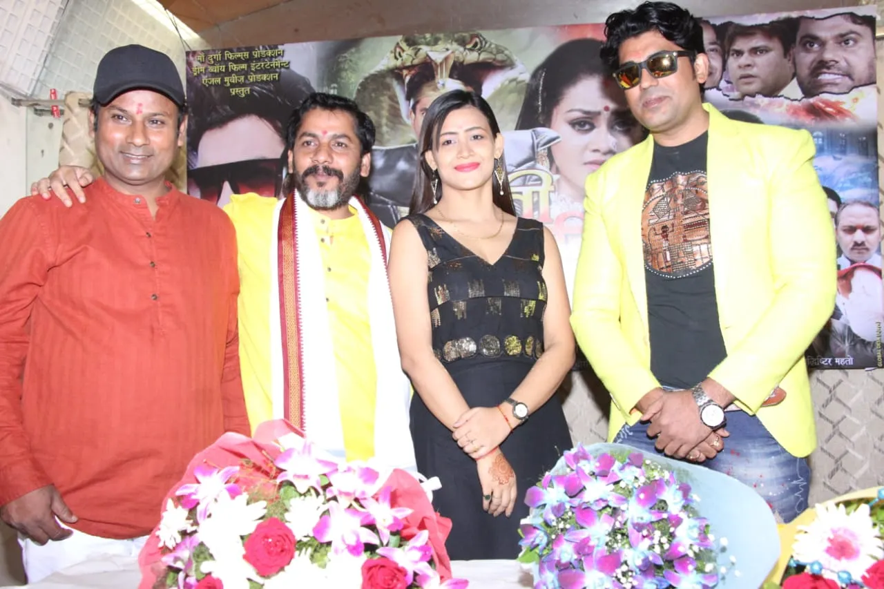 राहुल सिंह राजपूत और तनू श्री की फिल्म ‘सती नागिन धर्मपत्नी’ का मुहूर्त मुंबई में हुआ