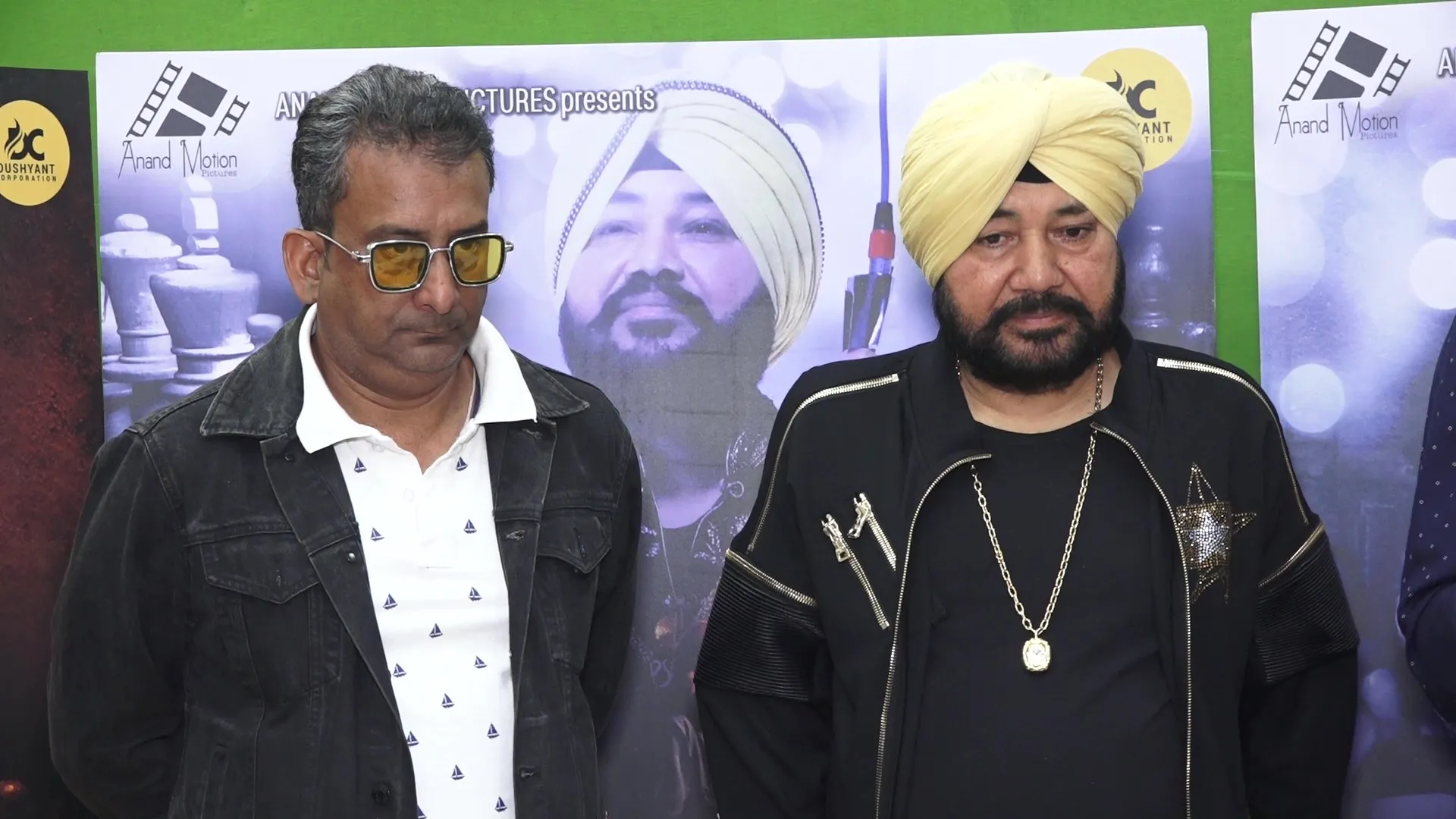 Dangal Official TikTok Music - Pritam-Daler Mehndi - Listening To Music On  TikTok Music