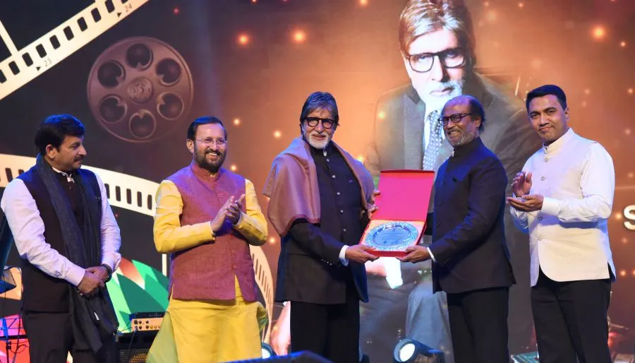 IFFI 2019: अमिताभ बच्चन और रजनीकांत की मौजूदगी में 50वें अंतर्राष्ट्रीय फिल्म महोत्सव का भव्य आगाज़