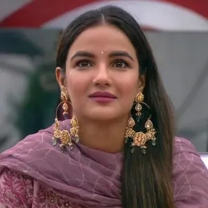 Bigg Boss 14: Jasmin Bhasin ने घर से निकलते ही अली के लिए काया पोस्ट, फैंस को भी कहा धन्यवाद