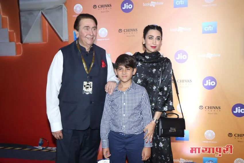 Randhir Kapoor, Karisma Kapoor accompanied by her son Kiaan