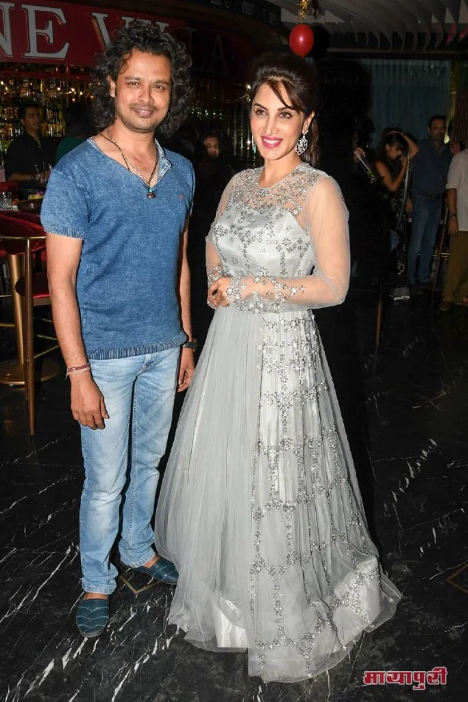 Smita Gondkar with with Nakaash Aziz