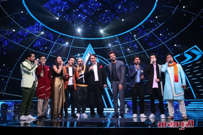 Randhir Kapoor with Indian Idol Contestants and Judges