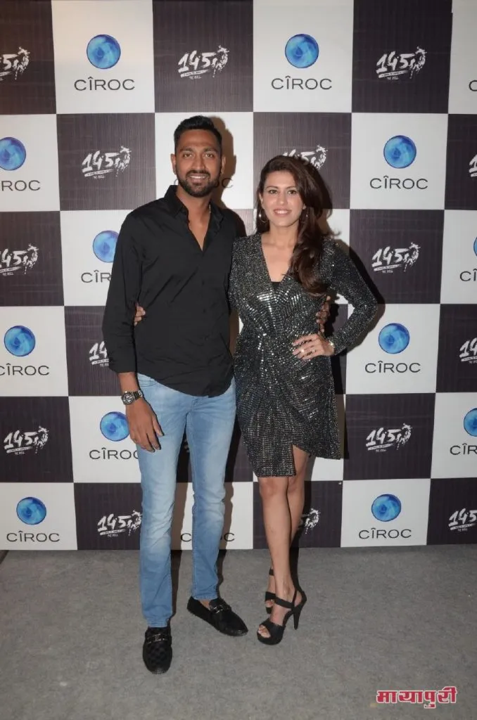 Krunal Pandya and Krunal Pandya and Pankhuri Sharma Pankhuri Sharma 