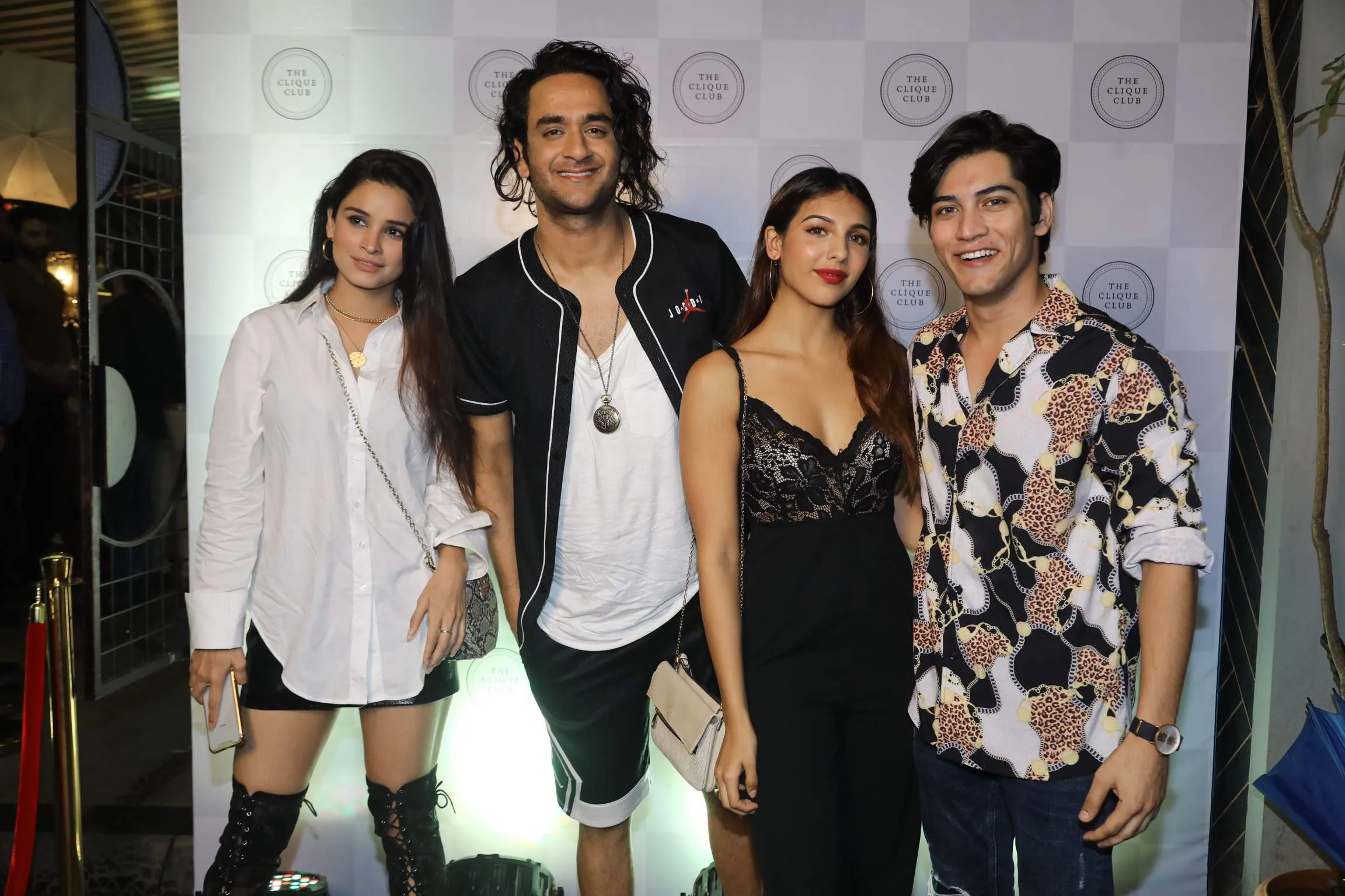 मुंबई में द क्लिक क्लब के लॉन्च पर शामिल हुए टीवी के सितारे