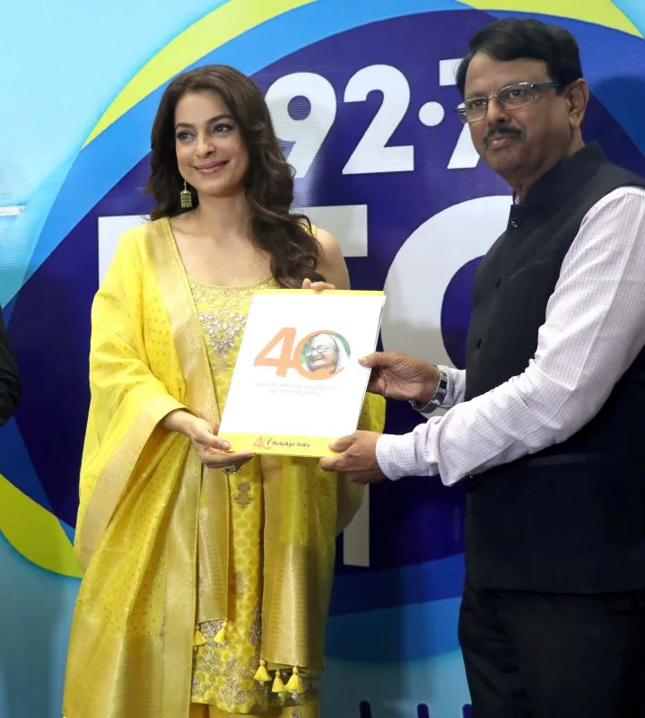 जूही चावला  ने 92.7 BIG FM’s की पहल #igifteyesight का समर्थन किया