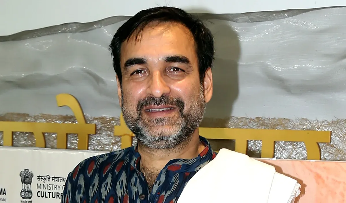 Pankaj Tripathi पर लग रहा है कुछ अजीब से ये आरोप? Mirzapur 3 के स्टार ने अब  दिया पंकज झा के सवालों का जवाब - pankaj jha made allegations against pankaj  tripathi