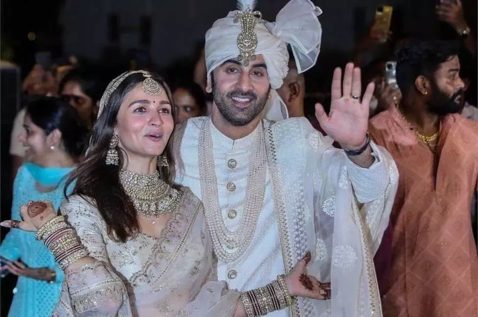 Entertainment : रणबीर कपूर और आलिया भट्ट की शादी में ये चाहत पूरी नहीं हुई  | This wish was not fulfilled in the marriage of Ranbir Kapoor and Alia  Bhatt | रणबीर