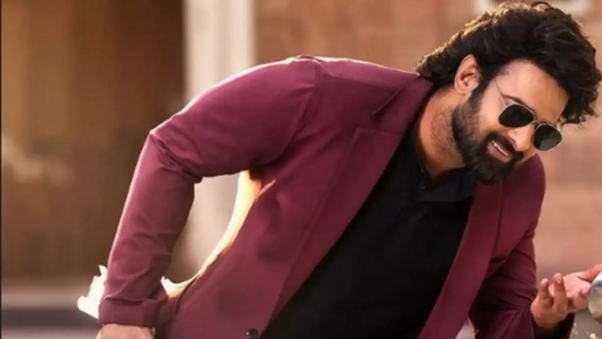 Prabhas looks dashing, oozes self-love in 'The Raja Saab' 1st look