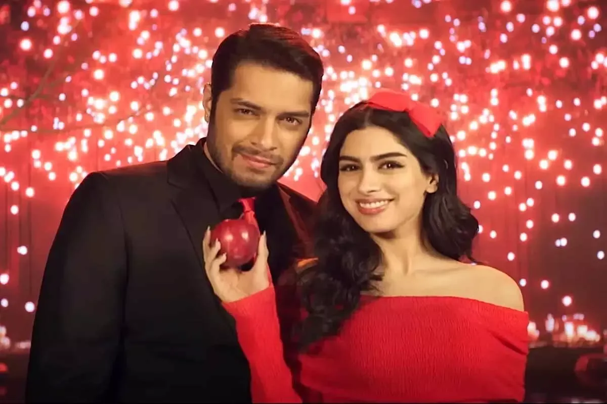 जुनैद खान, ख़ुशी कपूर के साथ 'लवयापा' के ट्रैक को 24 घंटे में 15 मिलियन बार  देखा गया | 'Loveyaapa' track with Junaid Khan, Khushi Kapoor crosses 15  million views in 24