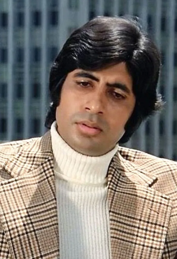 Poster Amitabh Bachan In Young Classic sl-14015 (LARGE Poster, 36x24  Inches, Banner Media, Multicolor) Fine Art Print - Art & Paintings posters  in India - Buy art, film, design, movie, music, nature