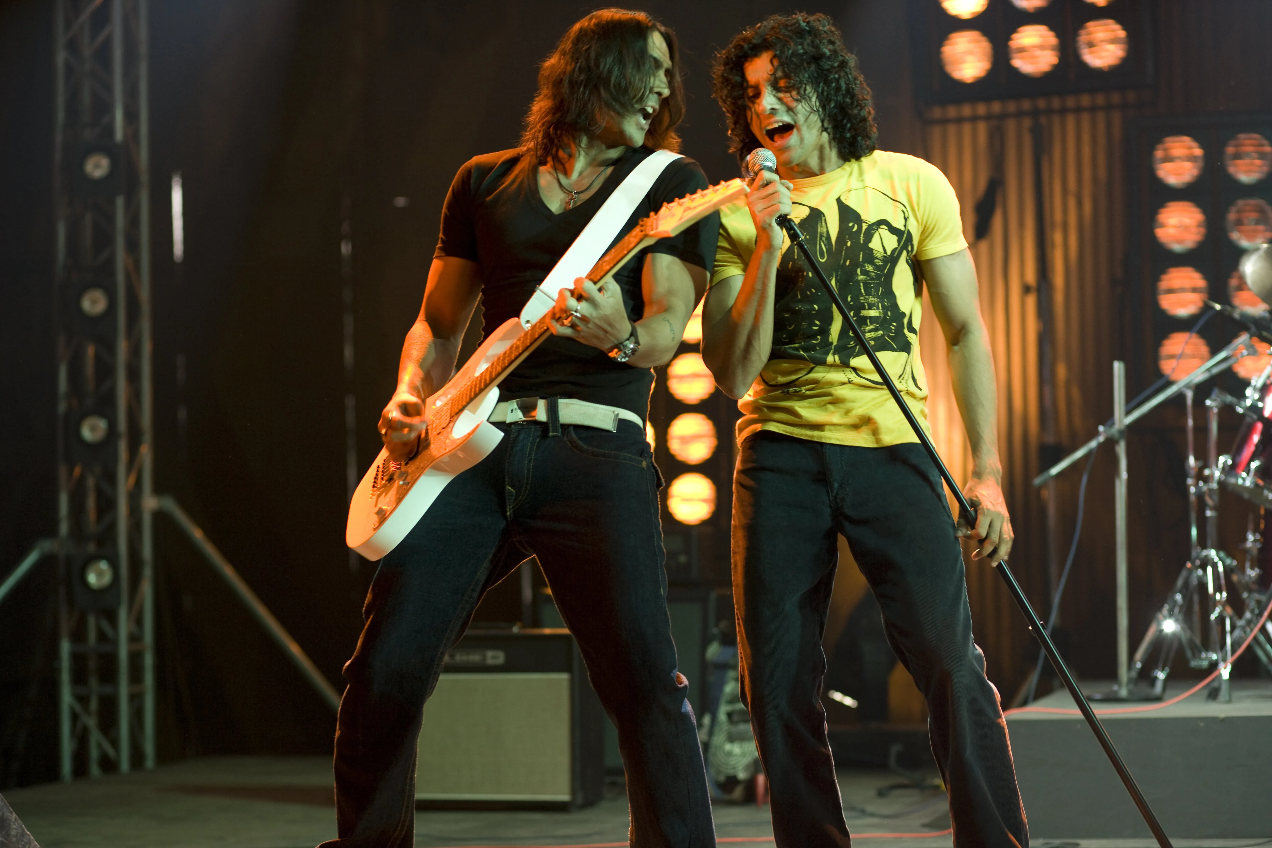Rock On!! (2008)