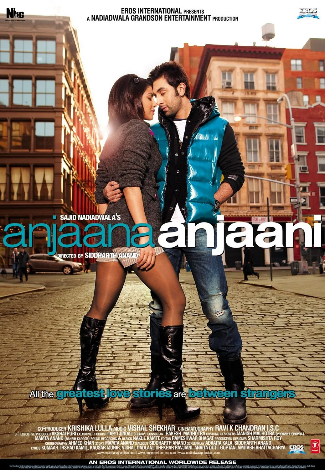 Anjaana Anjaani (2010) - IMDb