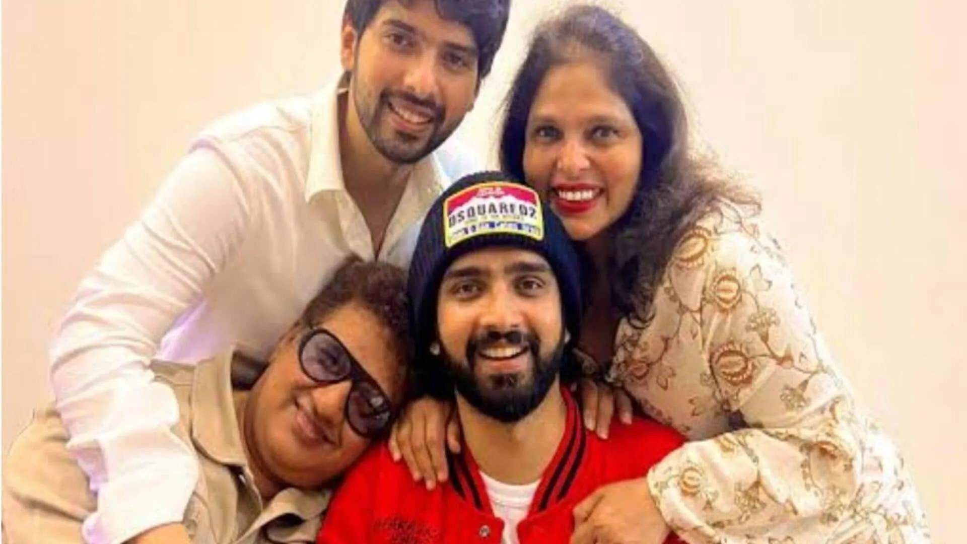 Amaal Mallik parents