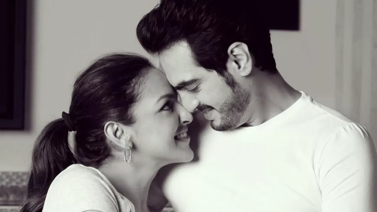 Esha Deol Separation: 12 साल बाद टूटी एशा देओल और भरत तख्तानी की शादी, जारी  किया स्टेटमेंट - Esha Deol Bharat Takhtani Part ways after 12 years of  Marriage, Issues Joint Statement