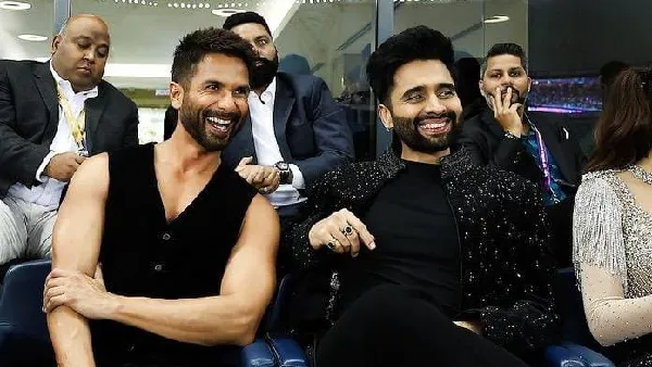 Jackky Bhagnani Brings His Signature Charm At The Opening Ceremony Of  International League T20 - Filmibeat