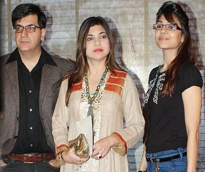 Alka Yagnik And Her Husband 