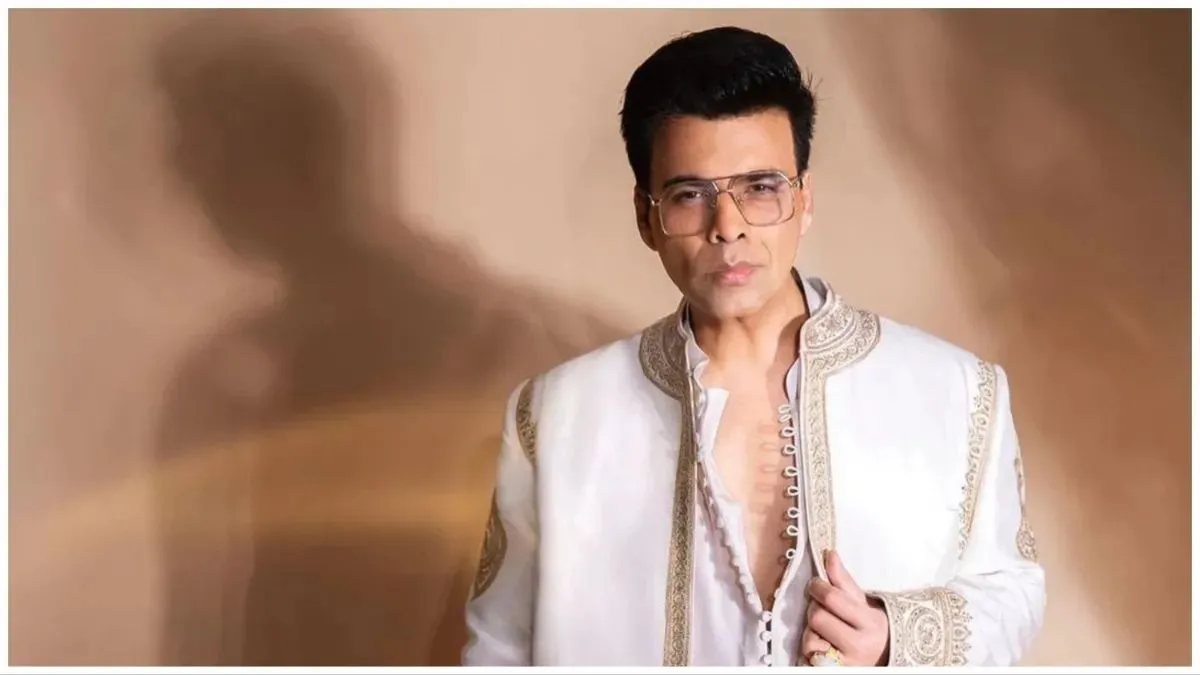 Even If I Lose Weight, I Always Feel I'm Fat,' Says Karan Johar: Tips To  Cope With Body Dysmorphia | OnlyMyHealth