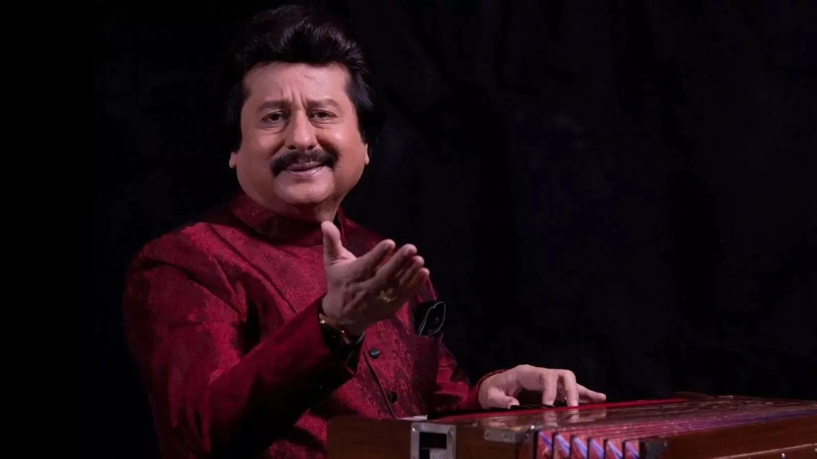 Pankaj Udhas: Journey from Aahat In 1980 To Winning Padma Shri; Iconic  Moments Of Ghazal Maestro