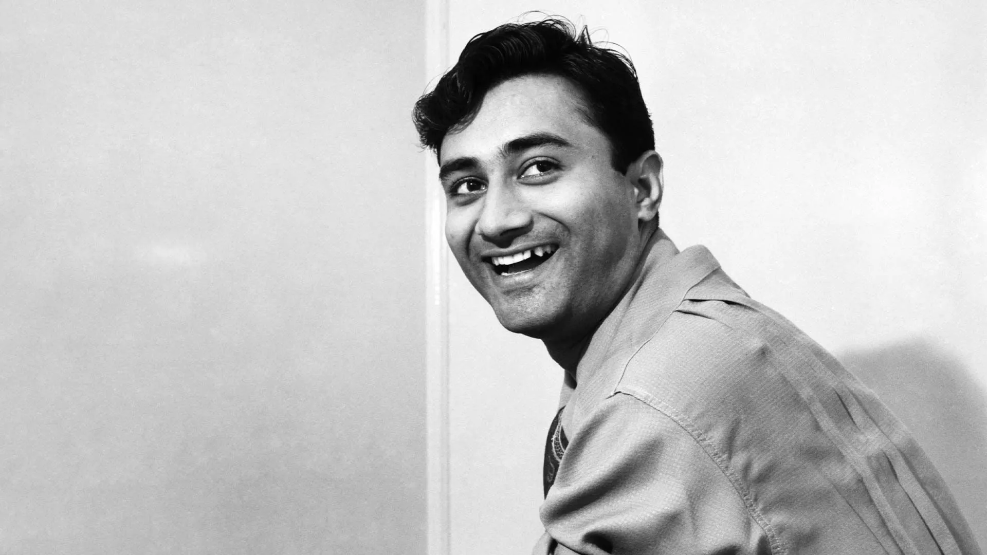 Dev Anand's residence in Mumbai has been sold for a massive Rs 400 crore. |  GQ India