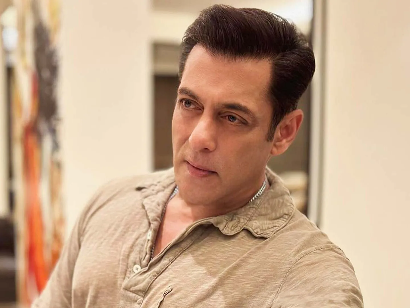 The uber luxurious life of Salman Khan — a net worth of Rs 2900 crore, a  sea-facing apartment worth Rs 100 crore in Mumbai, a home in Dubai, various  sources of income