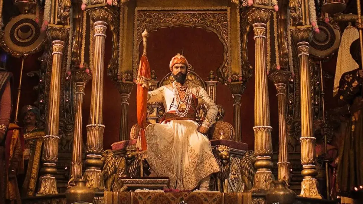 विक्की कौशल की फिल्म पर रिलीज से पहले ही गहराने लगा विवाद, महाराणा प्रताप  के वंशज बोले- 'इतिहासकार करेंगे फैसला' - India TV Hindi