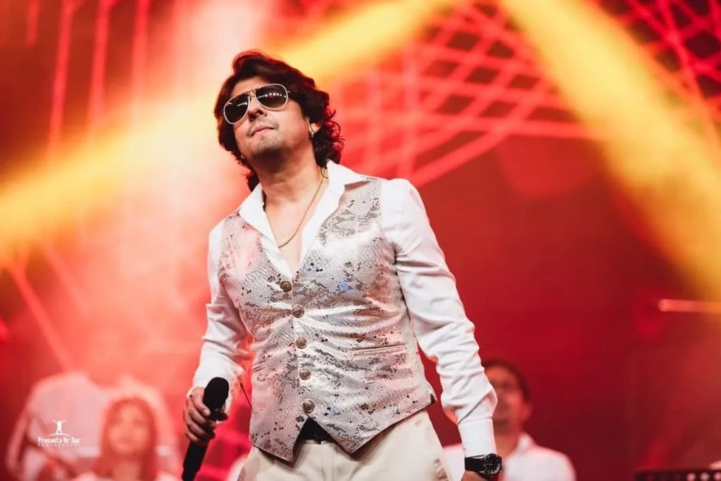 Singer Sonu Nigam Attacked During An Event In Mumbais Chembur