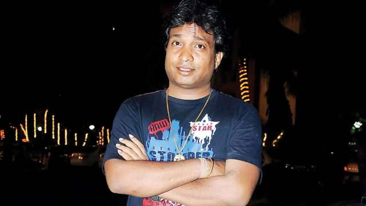 Comedian Sunil Pal lashes out at AIB, here's why